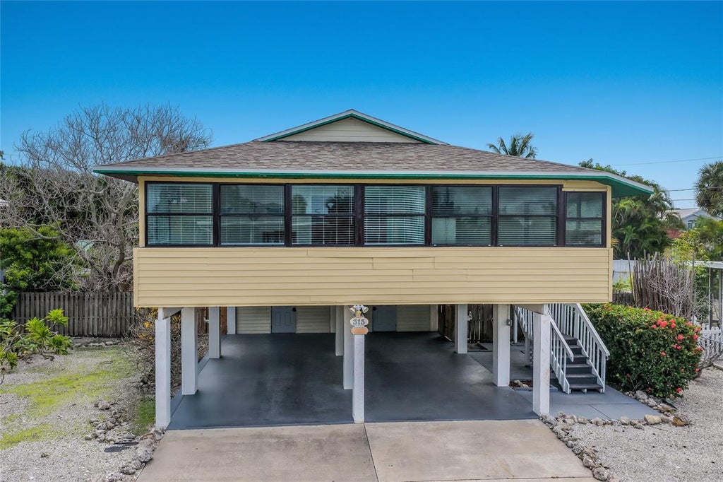 Photo of 313 Magnolia Avenue, Anna Maria, FL 34216 (MLS # A4708652)