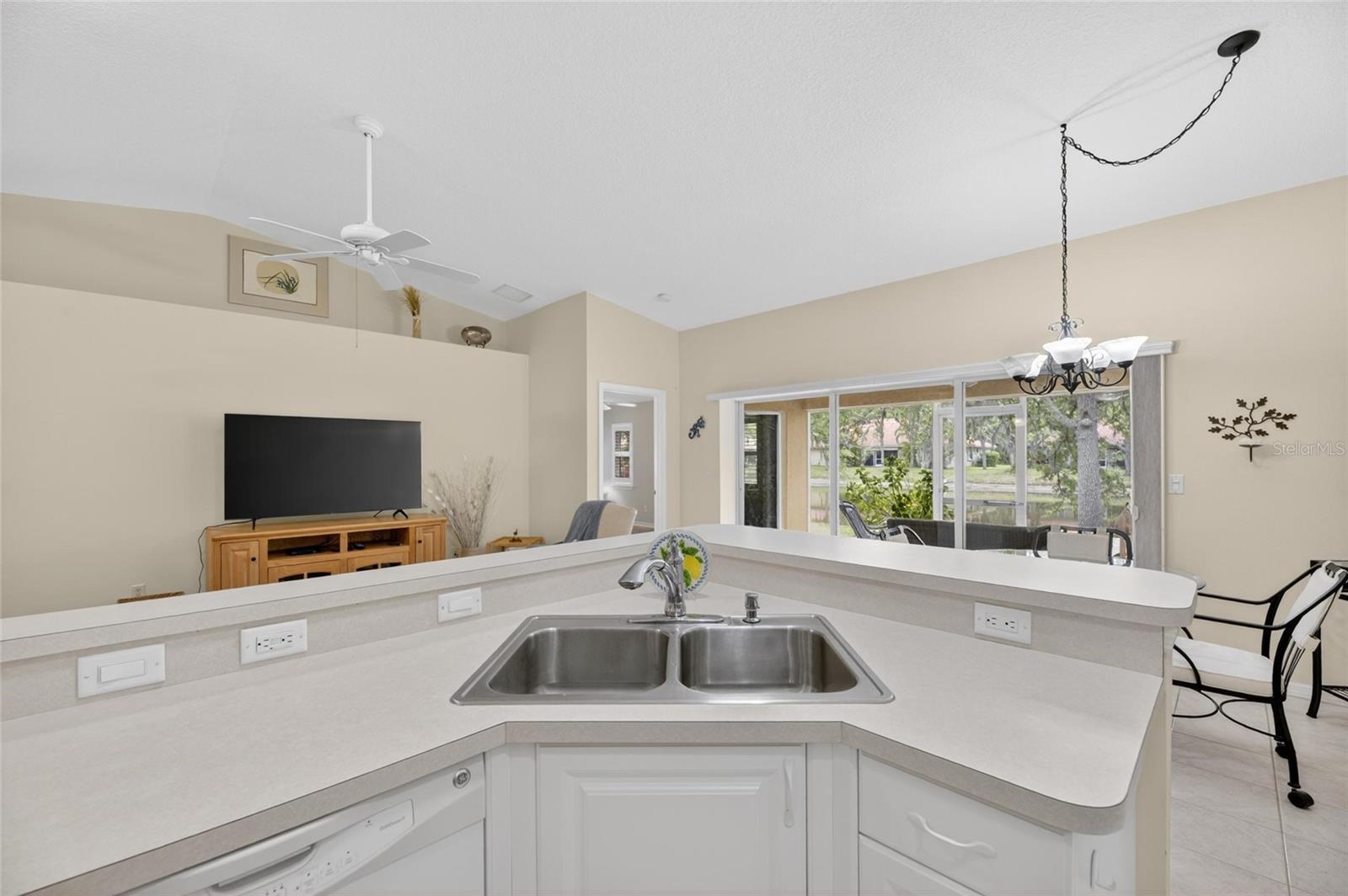 PALMS OF MANASOTA VILLAS PH III - Residential