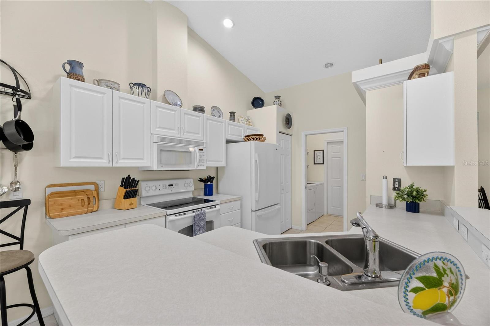 PALMS OF MANASOTA VILLAS PH III - Residential
