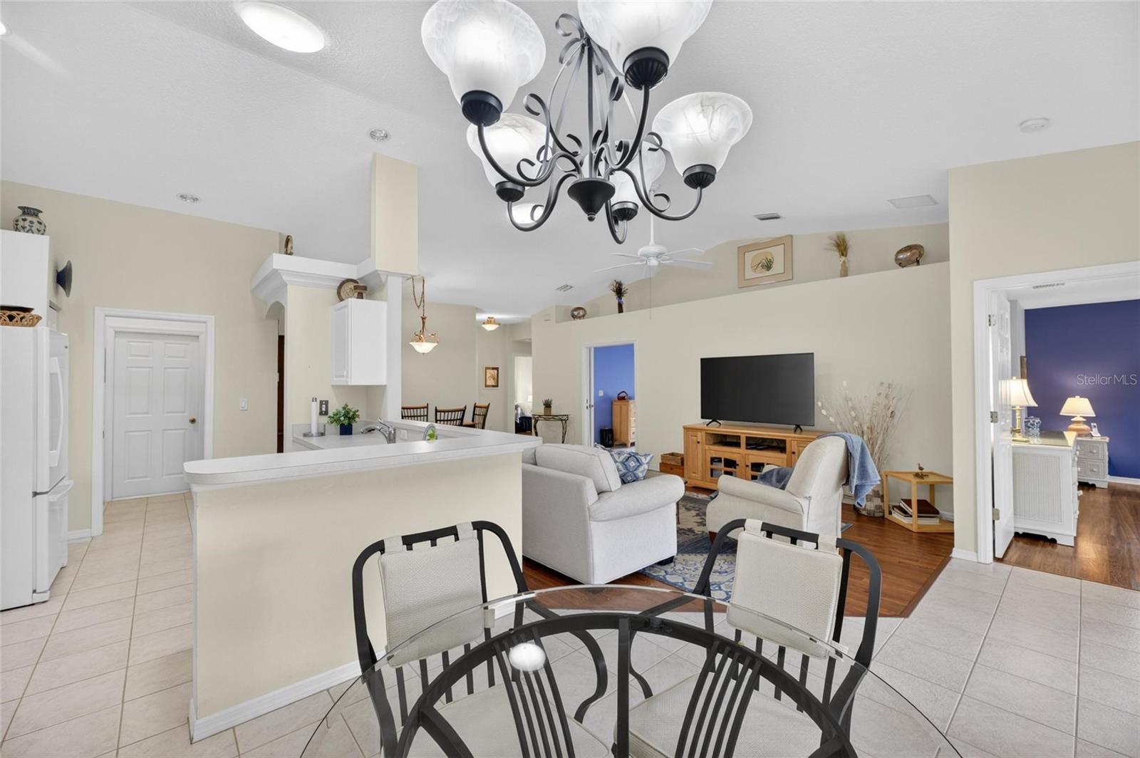 PALMS OF MANASOTA VILLAS PH III - Residential