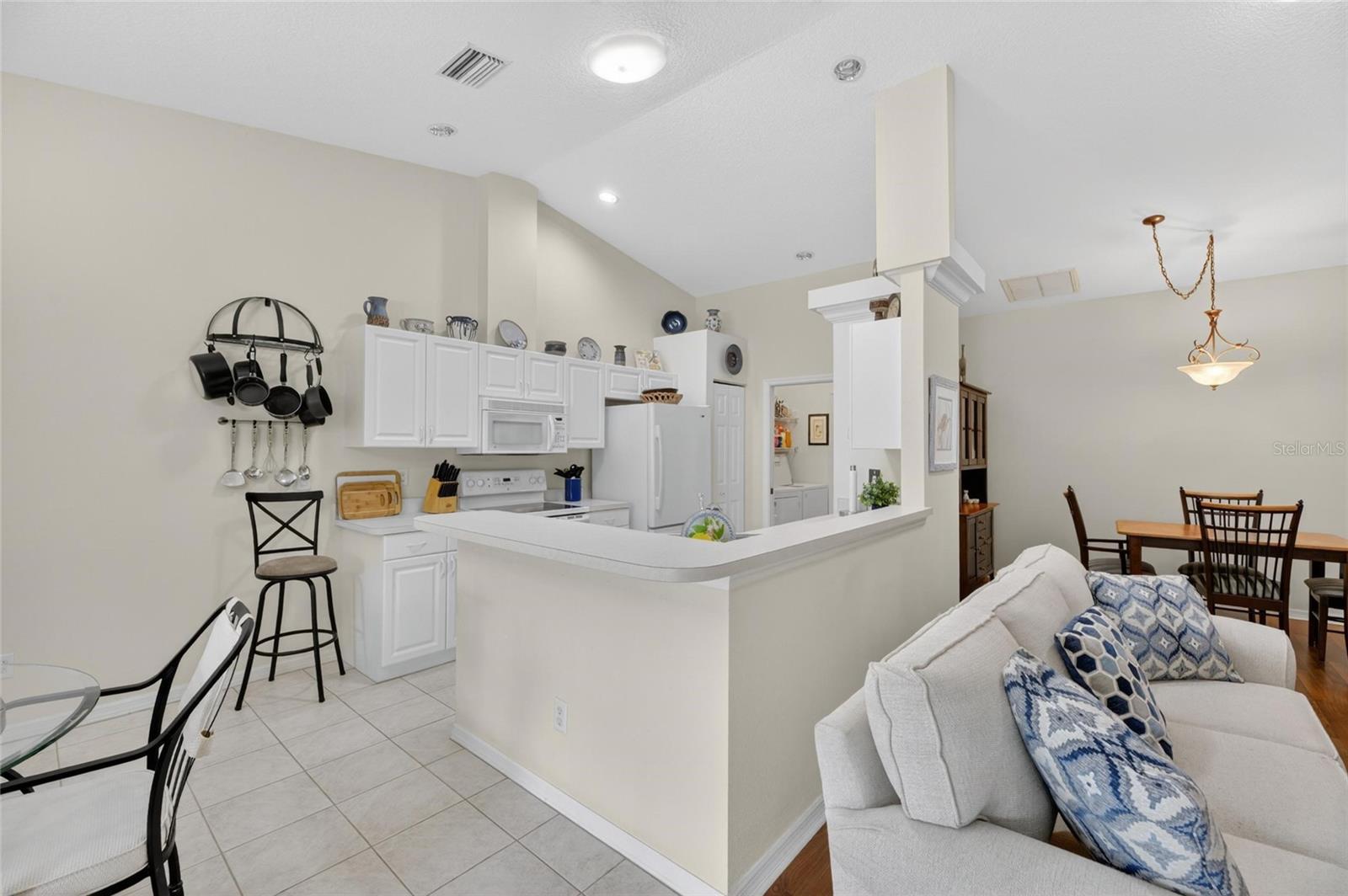 PALMS OF MANASOTA VILLAS PH III - Residential
