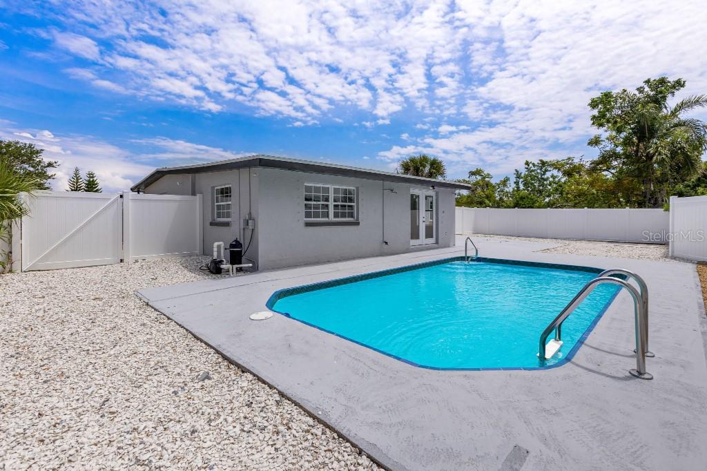 3163 KEY LANE