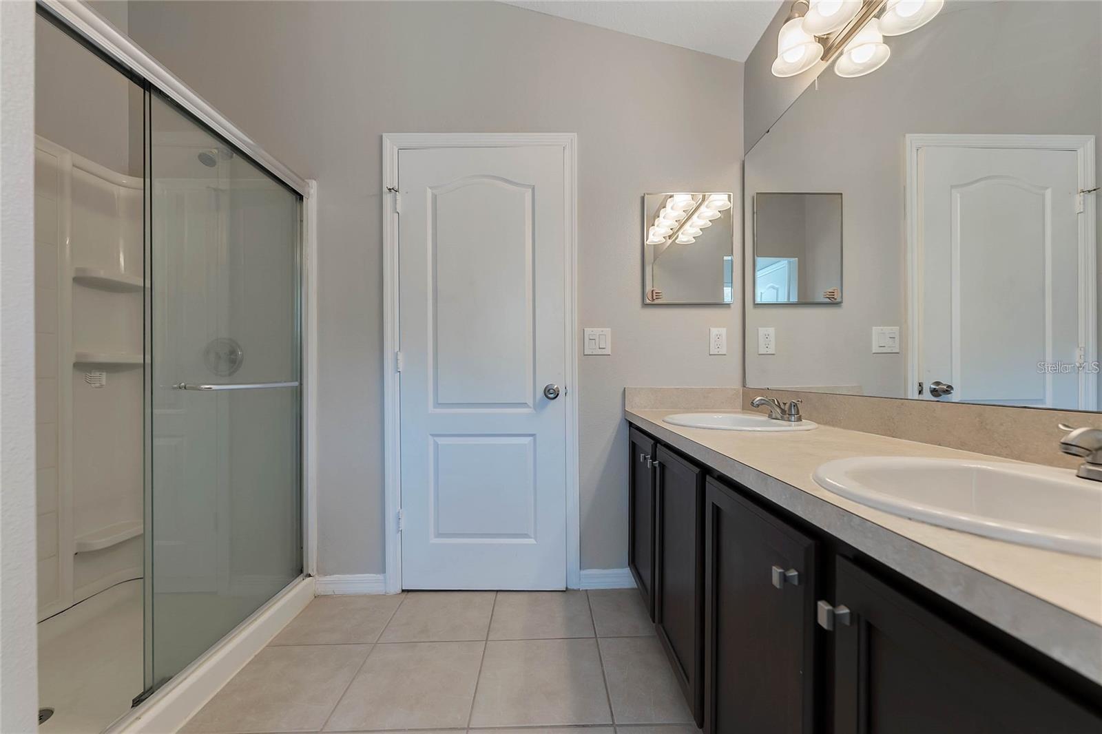 MAGNOLIA CLUB - Residential Lease