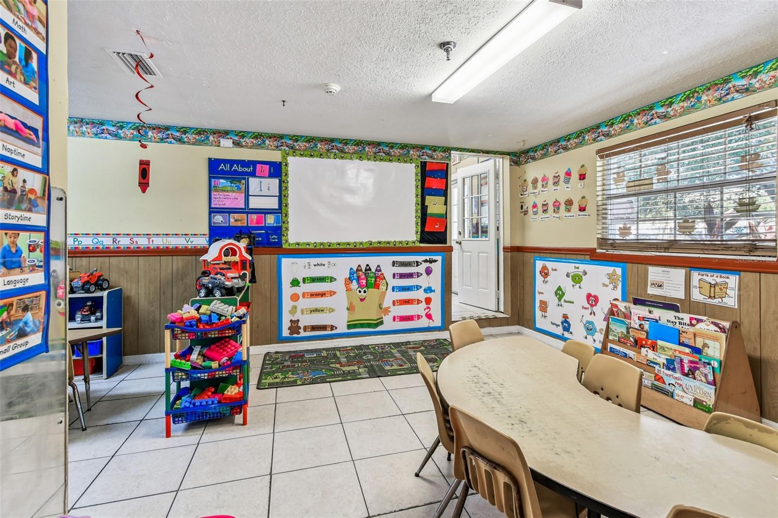 TEMPLE TERRACES - Commercial Sale