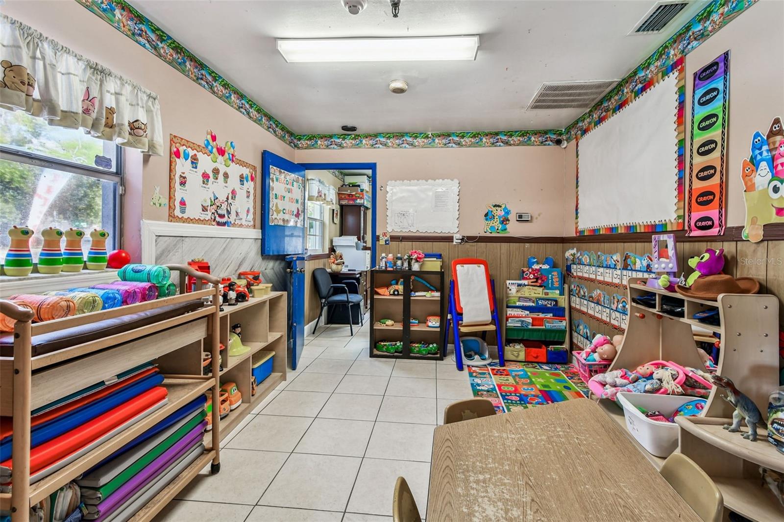 TEMPLE TERRACES - Commercial Sale