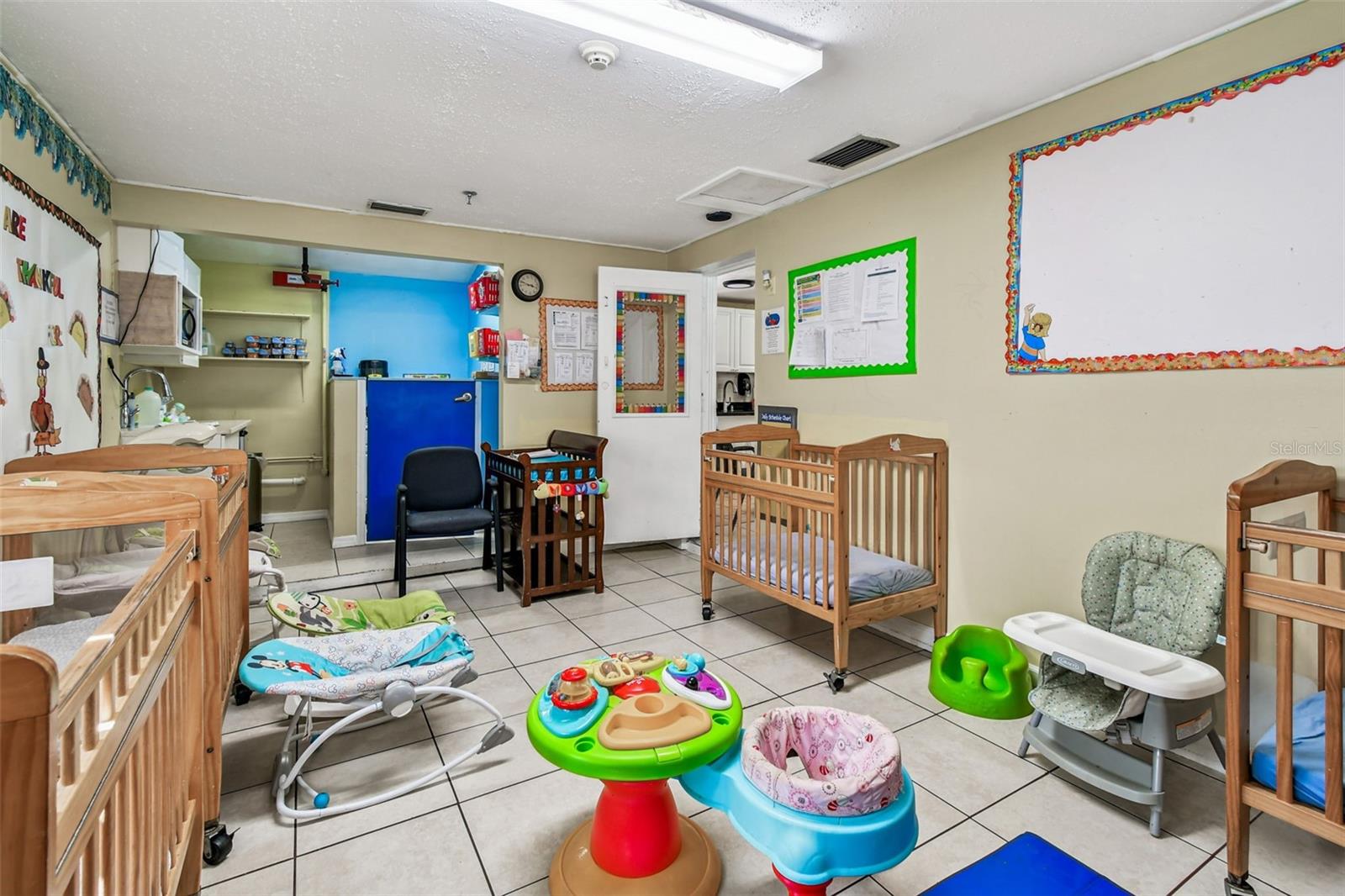 TEMPLE TERRACES - Commercial Sale