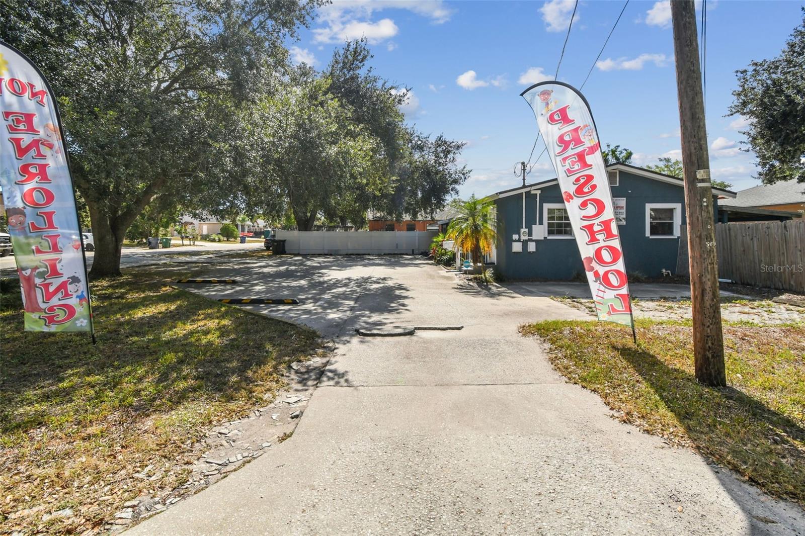 TEMPLE TERRACES - Commercial Sale