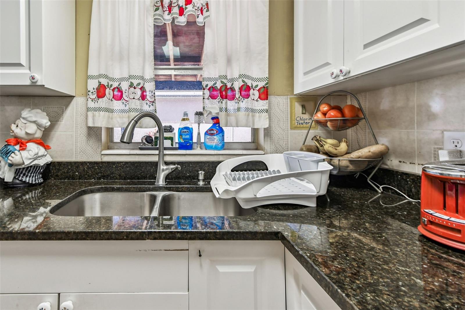 TEMPLE TERRACES - Commercial Sale