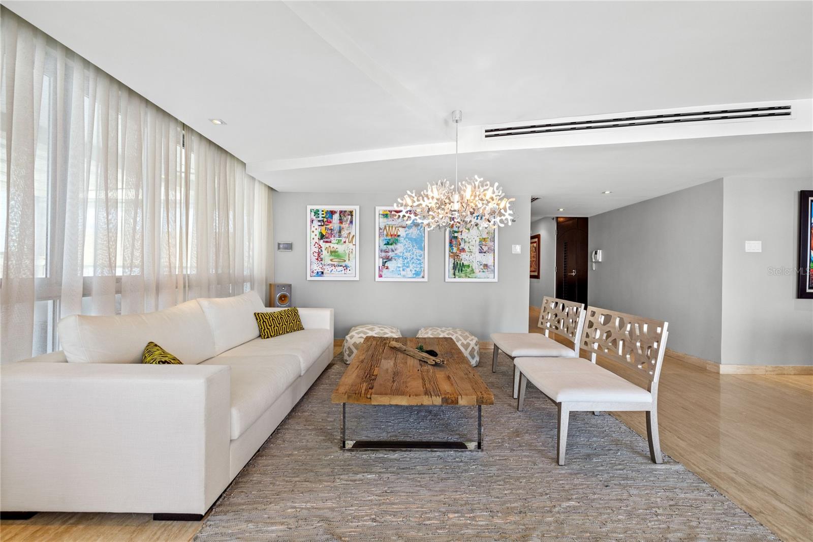 CONDOMINIO MIRSONIA - Residential