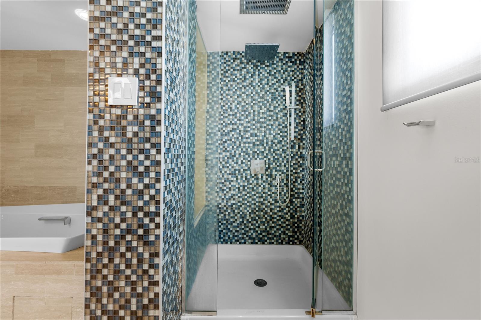 CONDOMINIO MIRSONIA - Residential