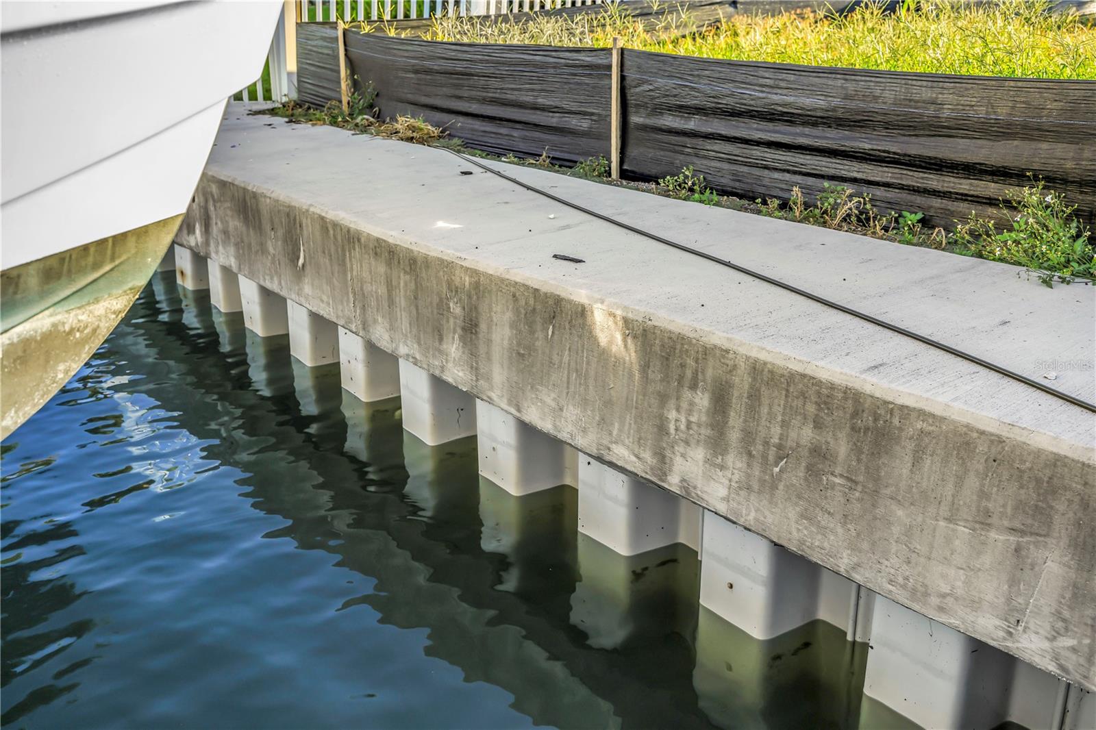 ISLAND ESTATES UNIT 1 - Land