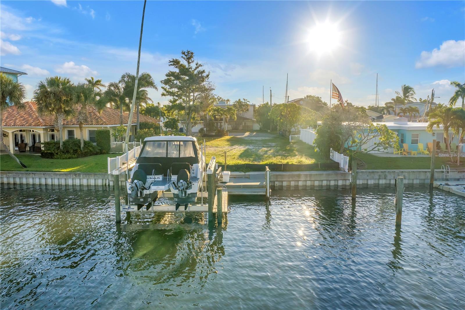 ISLAND ESTATES UNIT 1 - Land