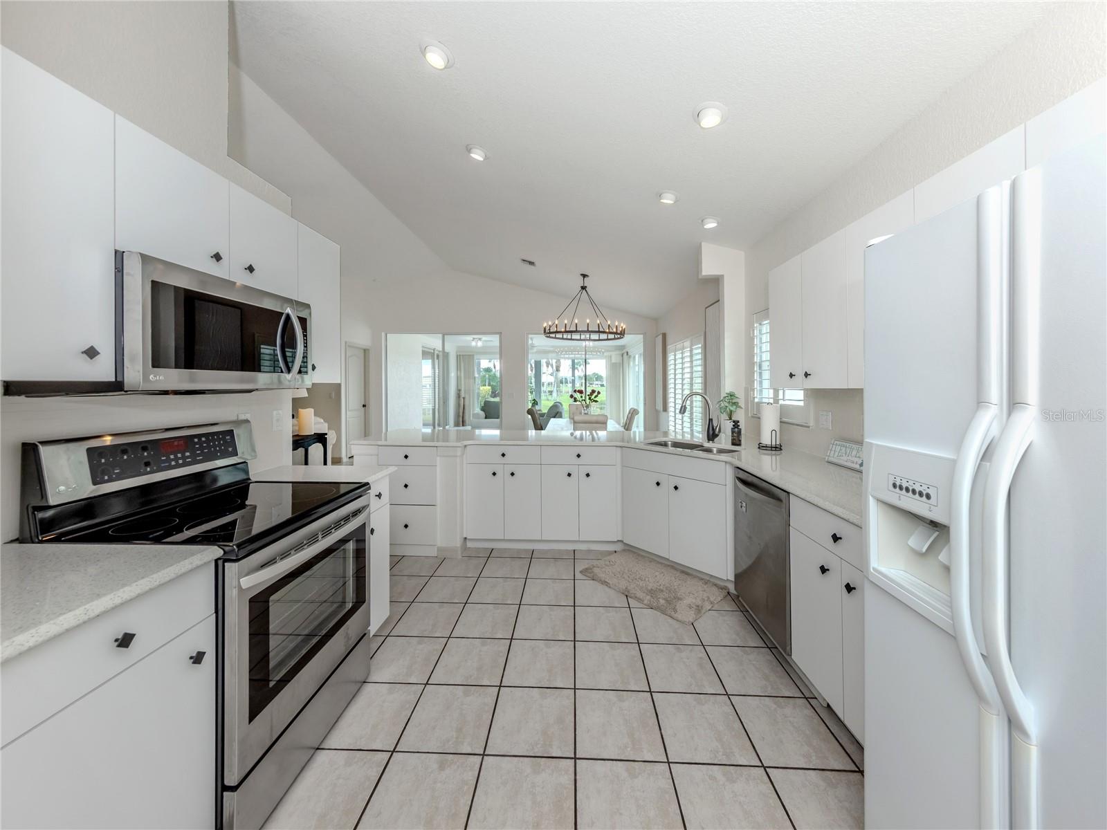 BERKSHIRE PLACE - Residential