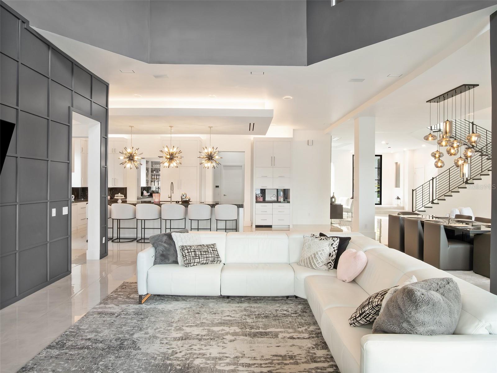 ISLEWORTH WEST - Residential