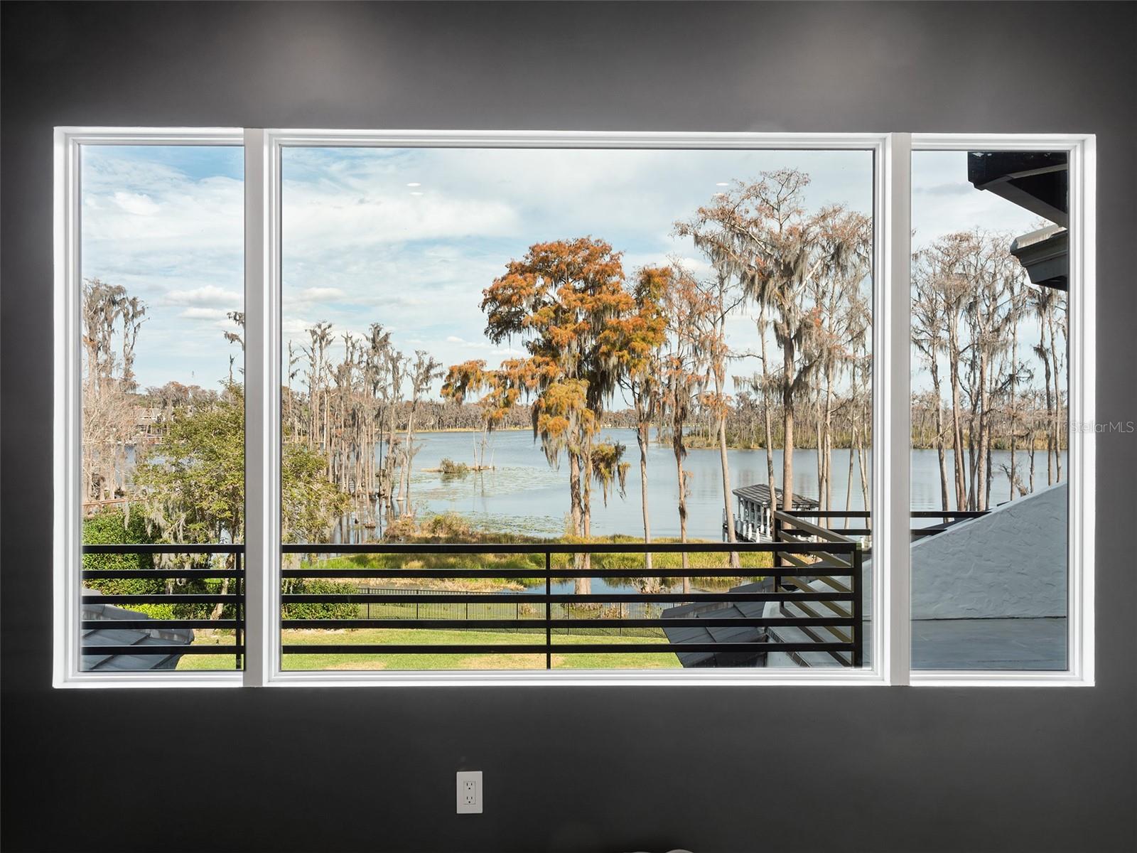 ISLEWORTH WEST - Residential