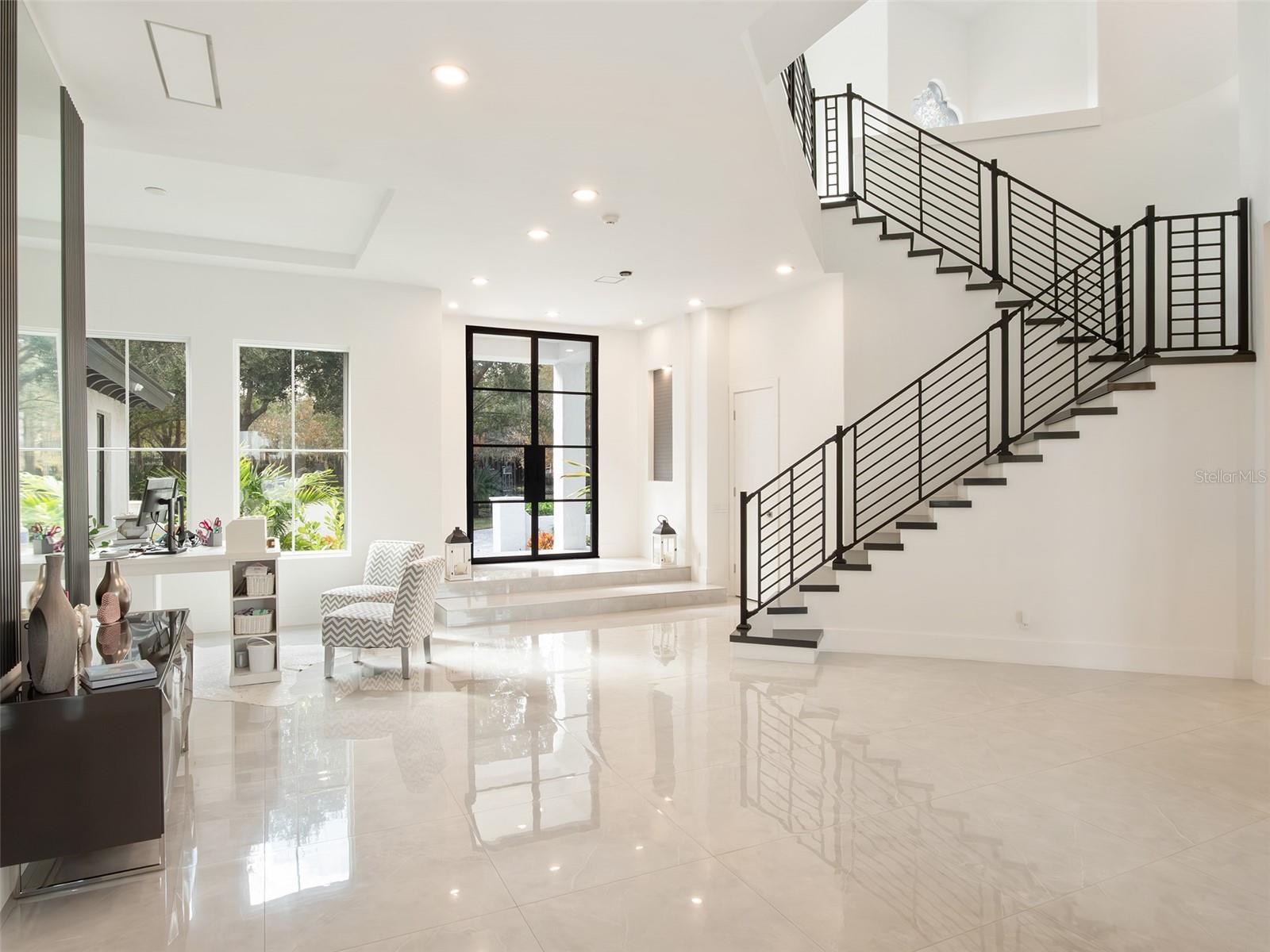 ISLEWORTH WEST - Residential