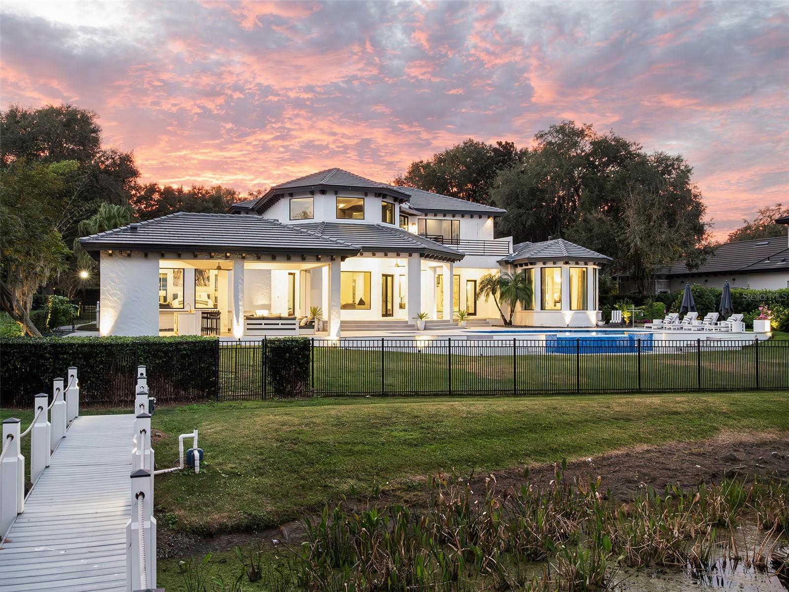 ISLEWORTH WEST - Residential