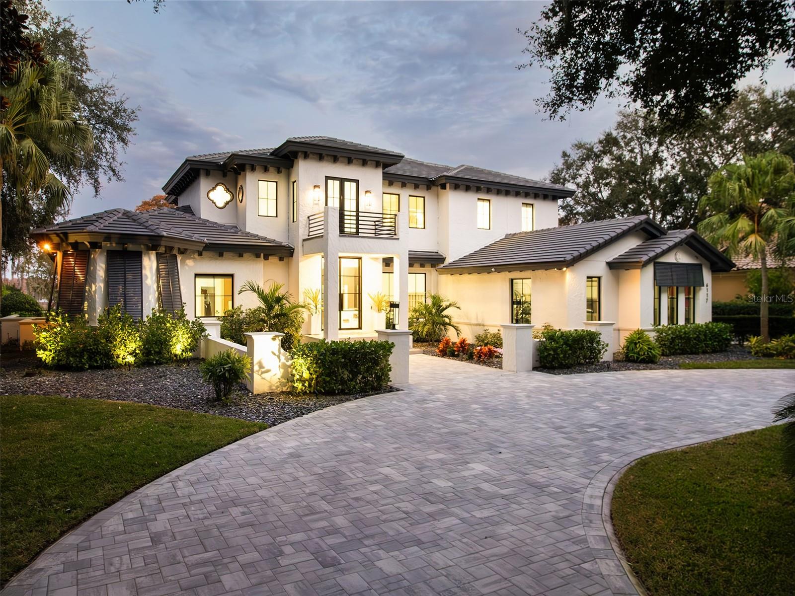 6117 LOUISE COVE DRIVE