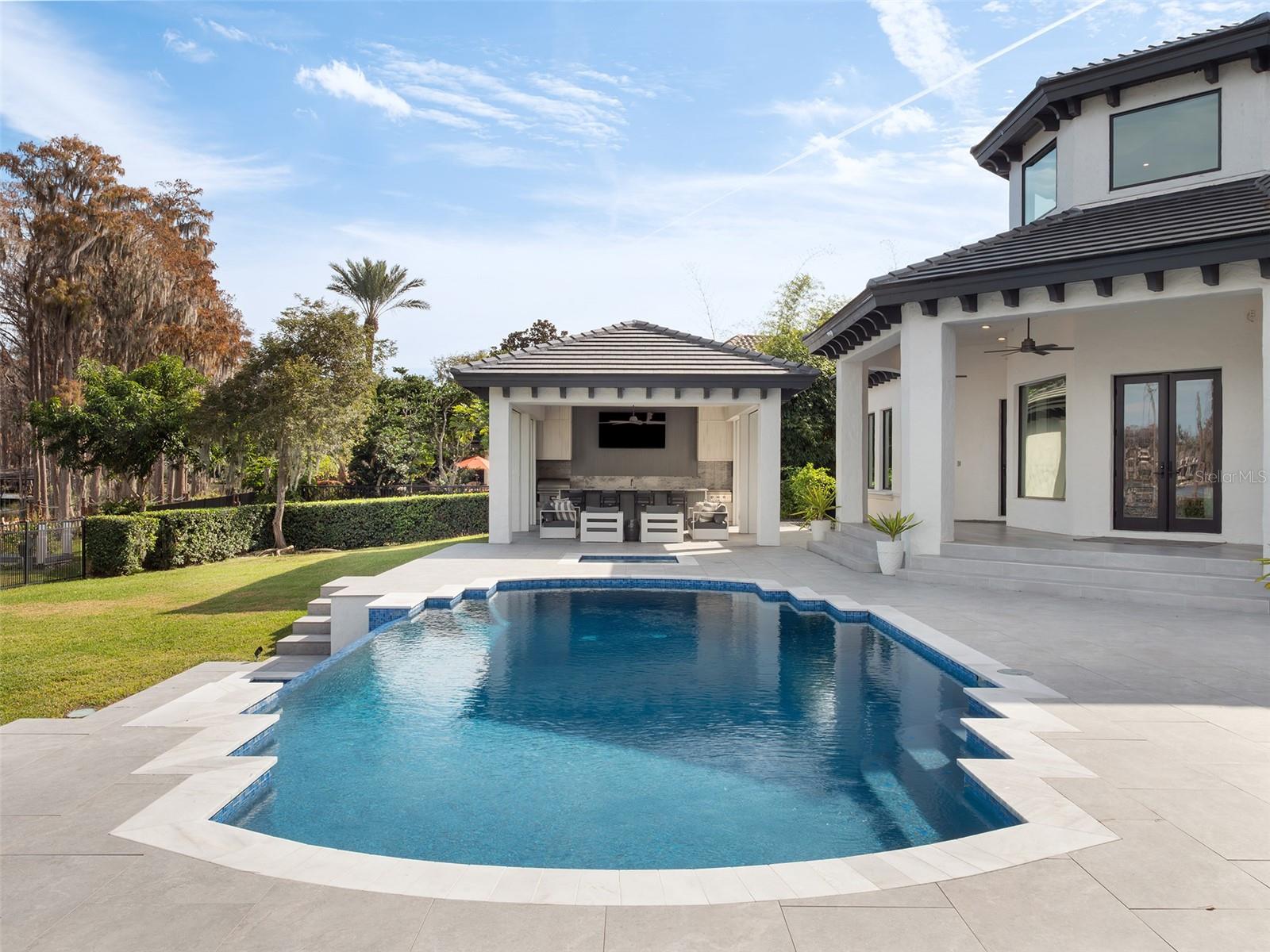 ISLEWORTH WEST - Residential