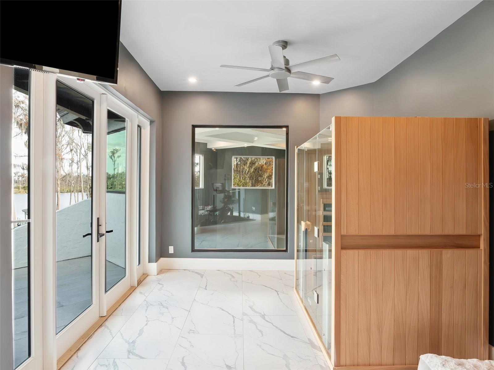 ISLEWORTH WEST - Residential