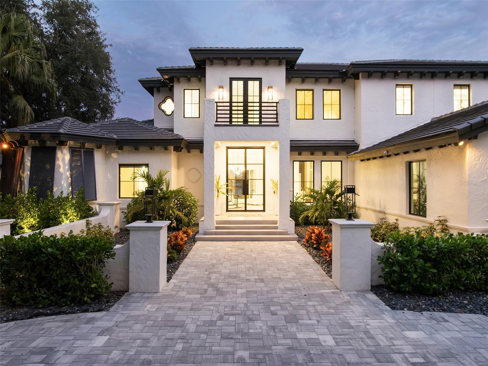 6117 LOUISE COVE DRIVE