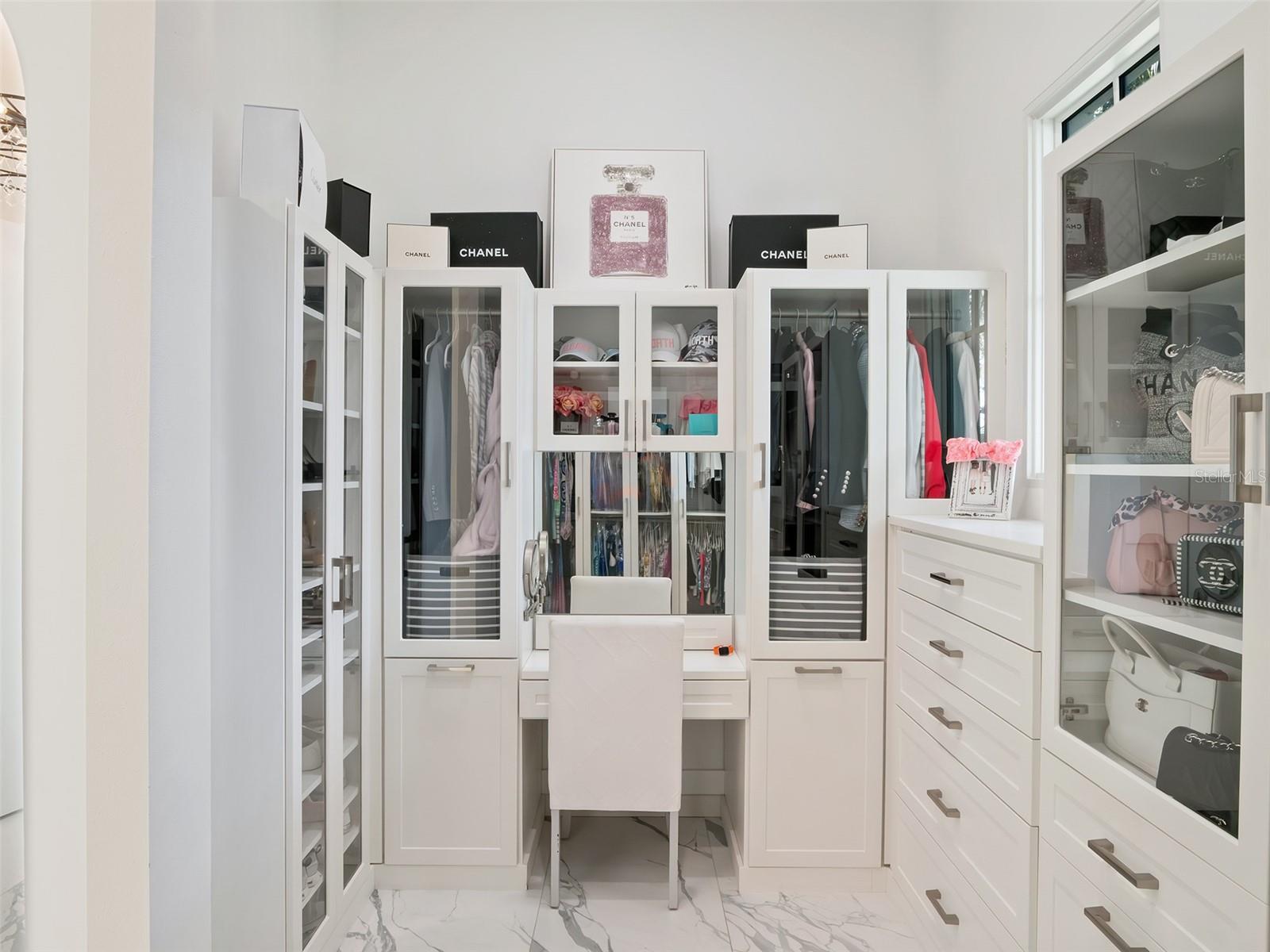 ISLEWORTH WEST - Residential