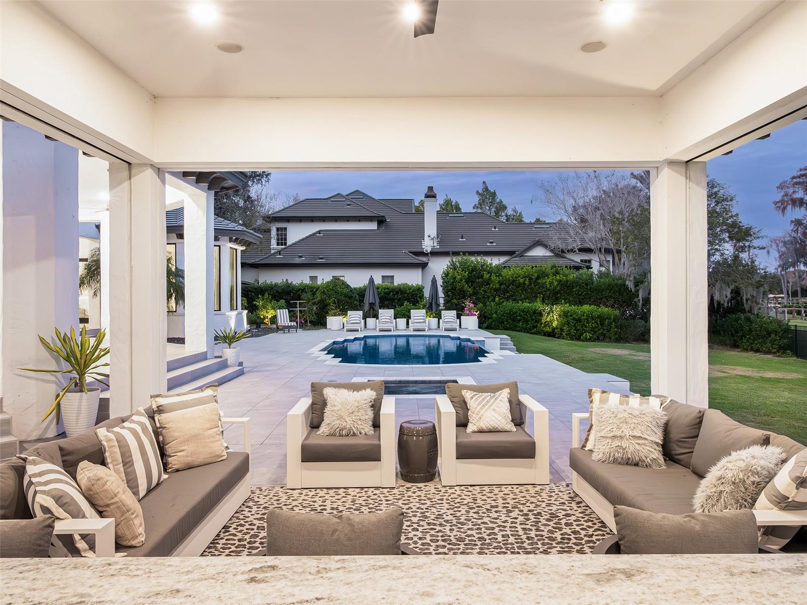 6117 LOUISE COVE DRIVE