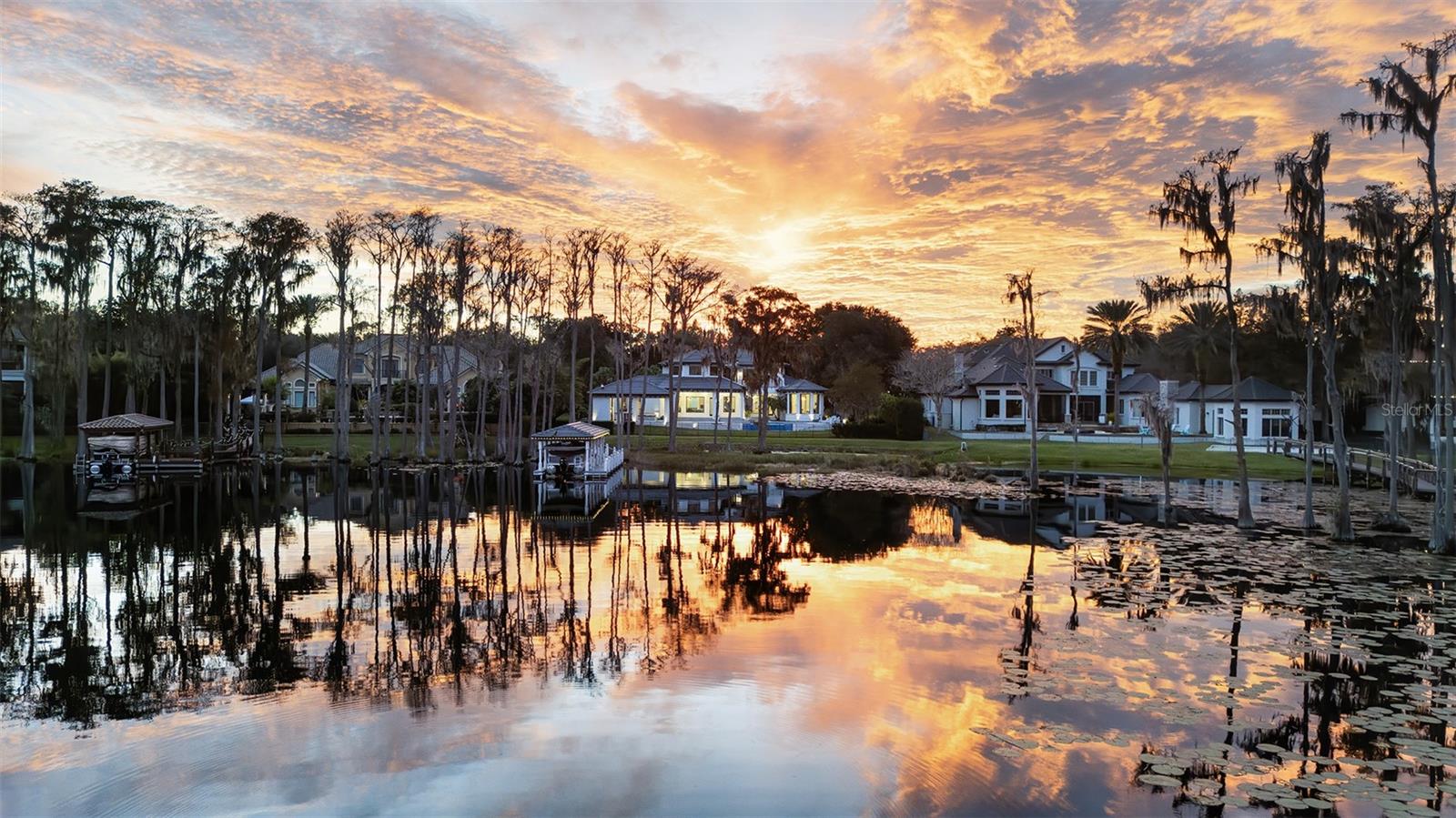 ISLEWORTH WEST - Residential