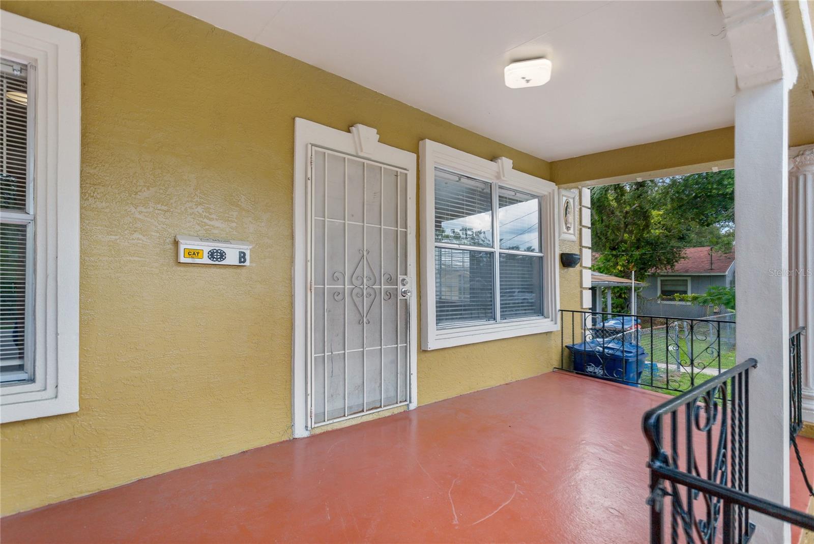 EAST TAMPA BLOCKS 1 TO 40 - Residential Lease