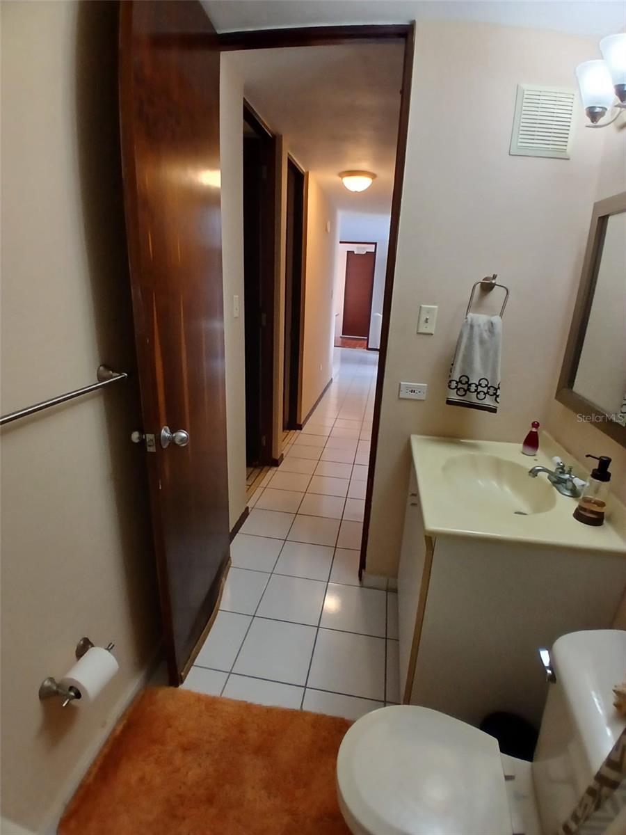 VISTA REAL CONDOMINIUM - Residential