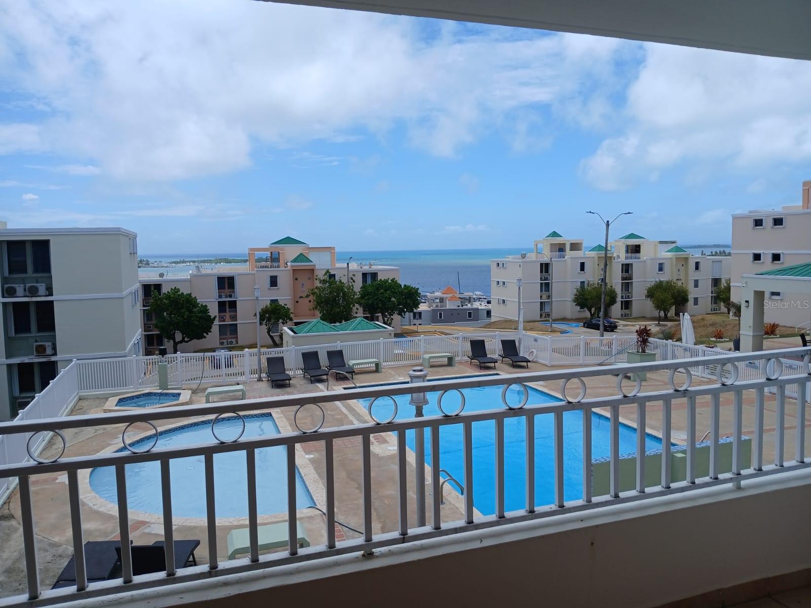 Welcome to Vista Real Condo, a beautifully maintained unit located in the heart of Fajardo, PR. This spacious 3-bedroom, 2-bathroom apartment offers an open layout with a dedicated laundry area, large balcony, water reserve tank, and walk-in closet. The unit comes equipped with 3 A/C units, stackable washer and dryer, ceiling fans, storm shutters, and is fully equipped for comfortable living.
Enjoy breathtaking ocean views and access to top-tier amenities including a swimming pool, jacuzzi, basketball and tennis courts, children's play areas, picnic gazebos, and a clubhouse for events and activities. The complex offers 24/7 security and controlled access for your peace of mind.
HOA: $159/month
Property Tax (CRIM): $900/year
Insurance: $1,250/year
Don’t miss this opportunity to own a move-in-ready property in one of Puerto Rico’s most desirable coastal towns.