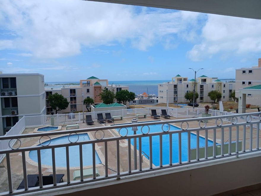 Welcome to Vista Real Condo, a beautifully maintained unit located in the heart of Fajardo, PR. This spacious 3-bedroom, 2-bathroom apartment offers an open layout with a dedicated laundry area, large balcony, water reserve tank, and walk-in closet. The unit comes equipped with 3 A/C units, stackable washer and dryer, ceiling fans, storm shutters, and is fully equipped for comfortable living.

Enjoy breathtaking ocean views and access to top-tier amenities including a swimming pool, jacuzzi, basketball and tennis courts, children's play areas, picnic gazebos, and a clubhouse for events and activities. The complex offers 24/7 security and controlled access for your peace of mind.

HOA: $159/month
Property Tax (CRIM): $900/year
Insurance: $1,250/year

Don’t miss this opportunity to own a move-in-ready property in one of Puerto Rico’s most desirable coastal towns.