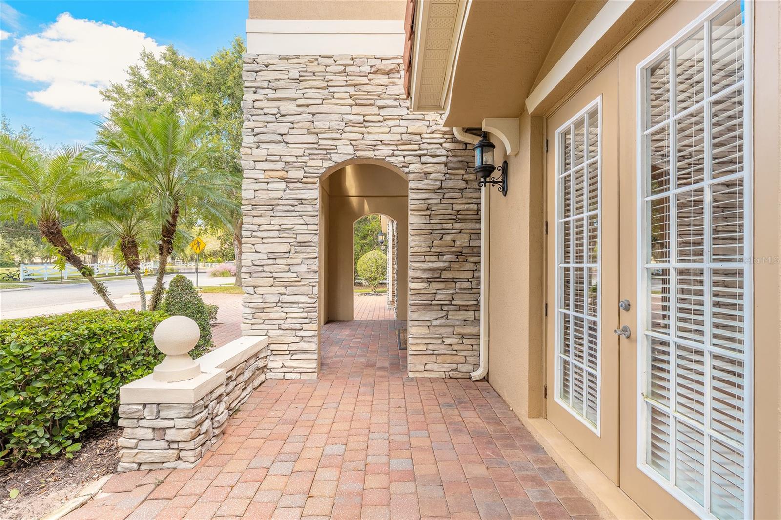 BRONSONS LNDGS F & M - Residential