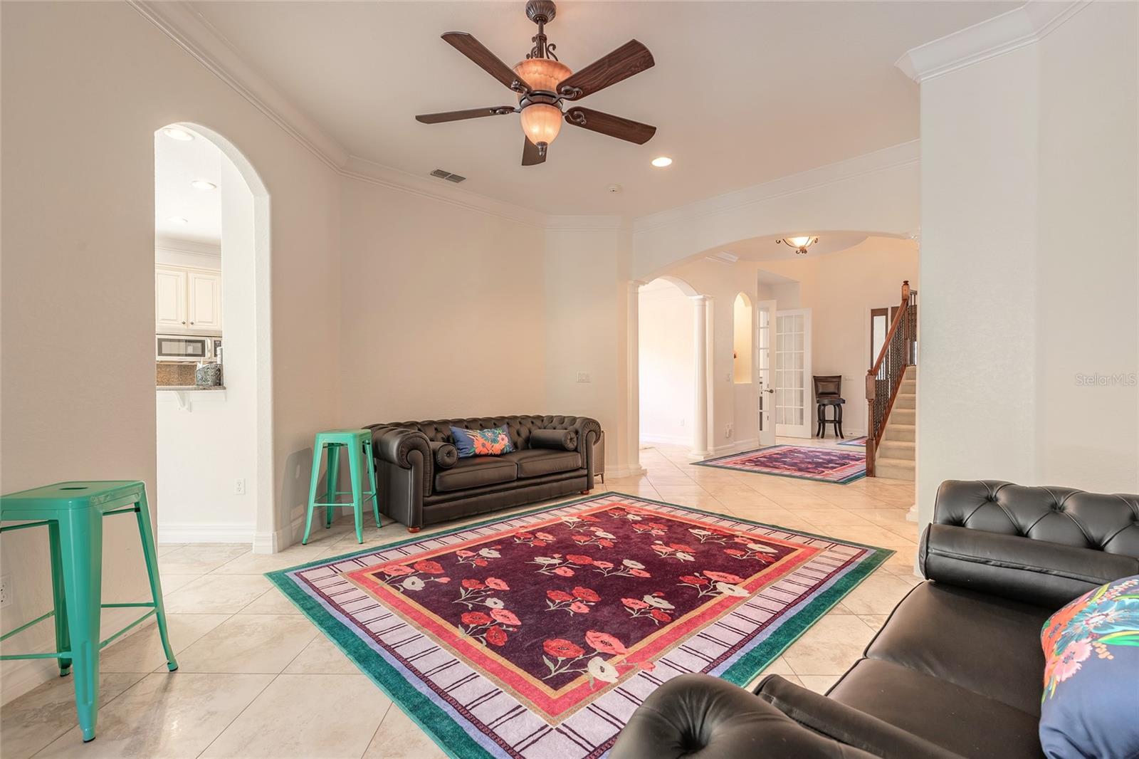 BRONSONS LNDGS F & M - Residential