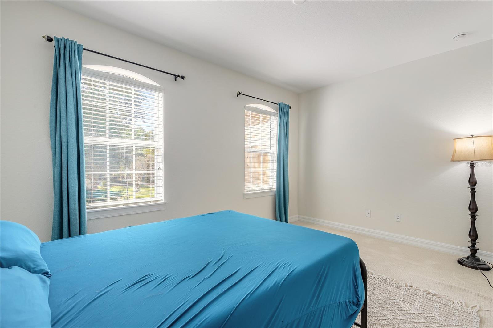 BRONSONS LNDGS F & M - Residential