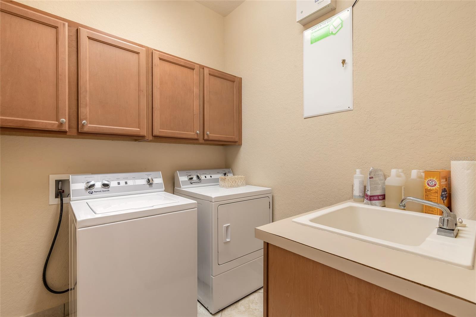 BRONSONS LNDGS F & M - Residential