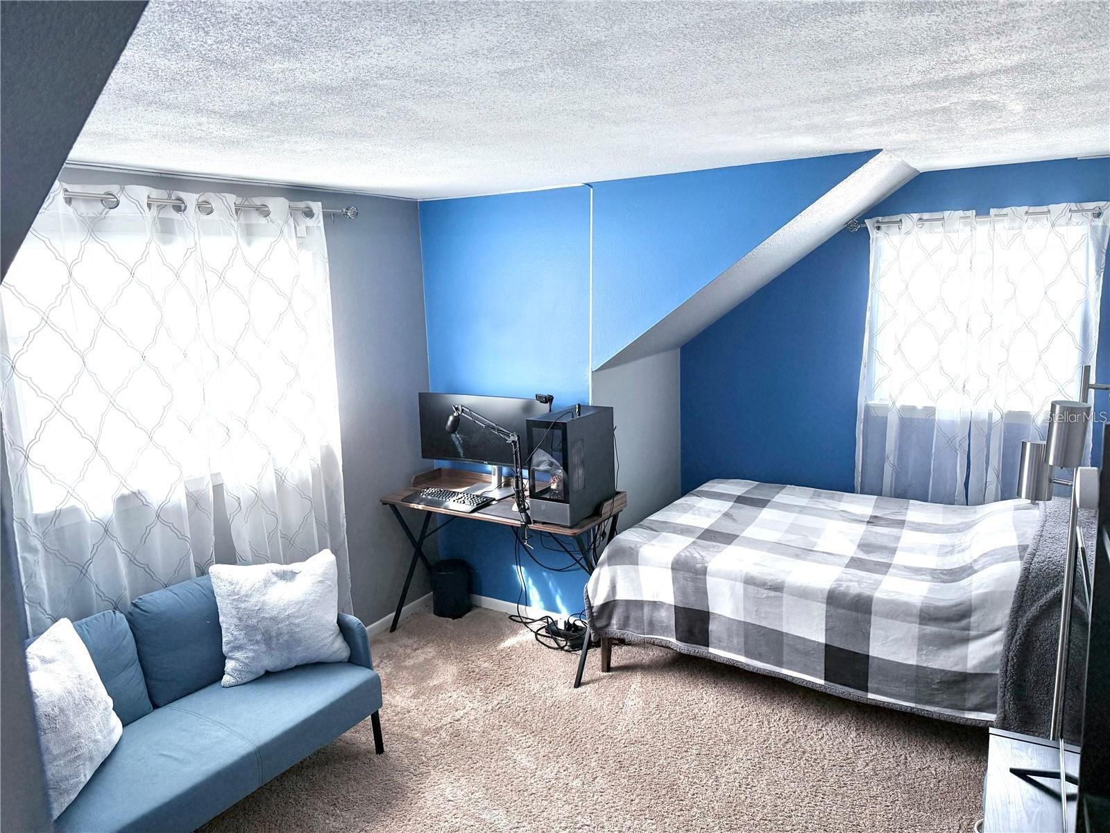 BOCA CIEGA RIDGE 3RD ADD - Residential Lease