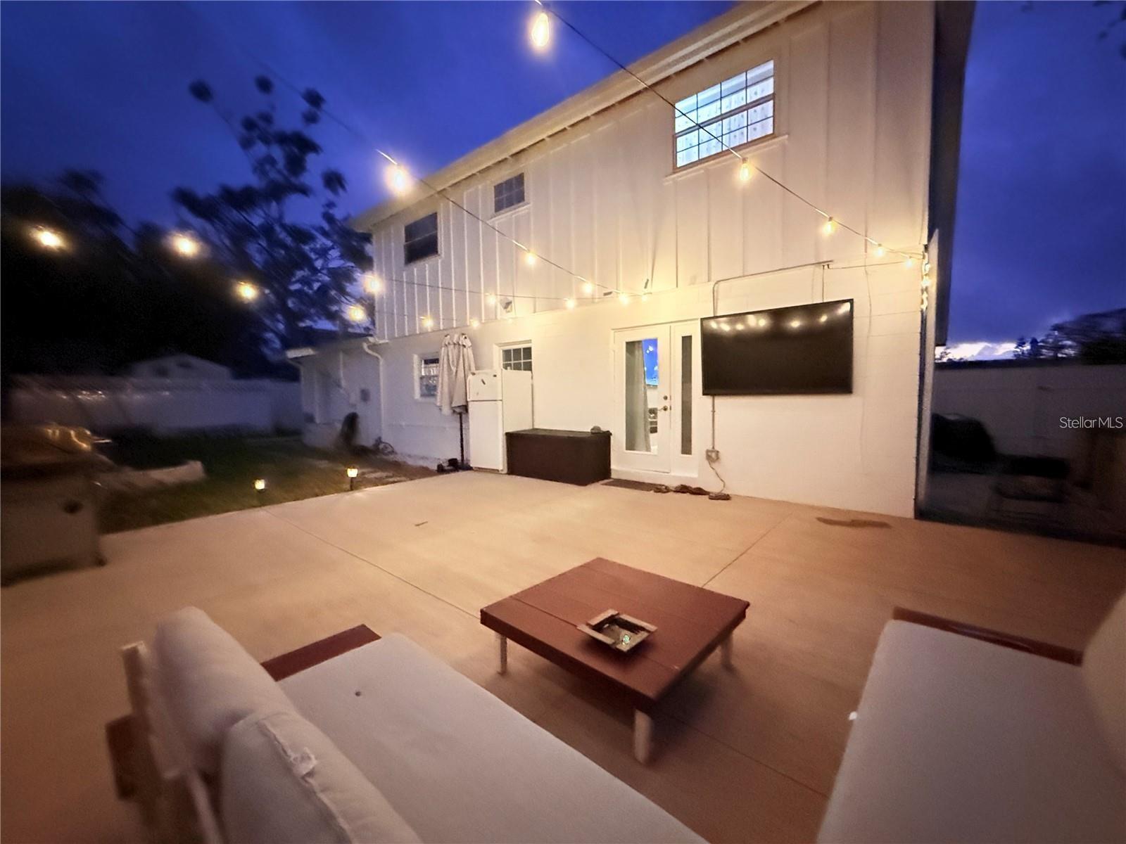 BOCA CIEGA RIDGE 3RD ADD - Residential Lease