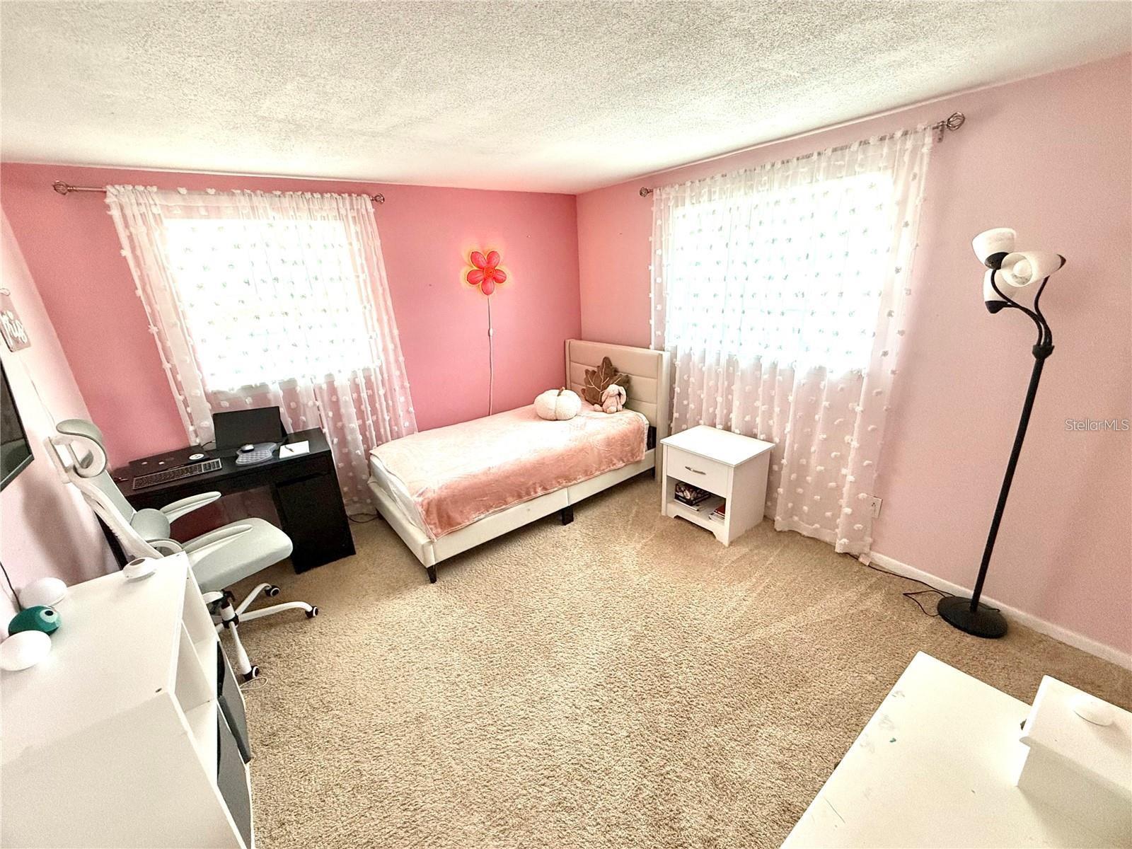 BOCA CIEGA RIDGE 3RD ADD - Residential Lease