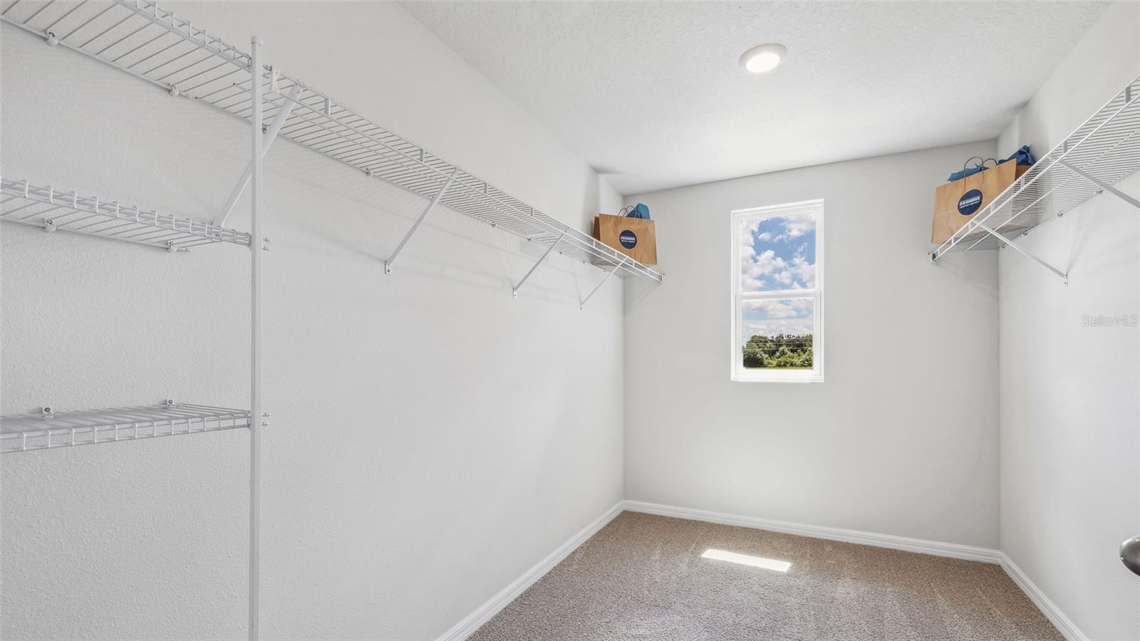 OAKFIELD TRAILS - Residential