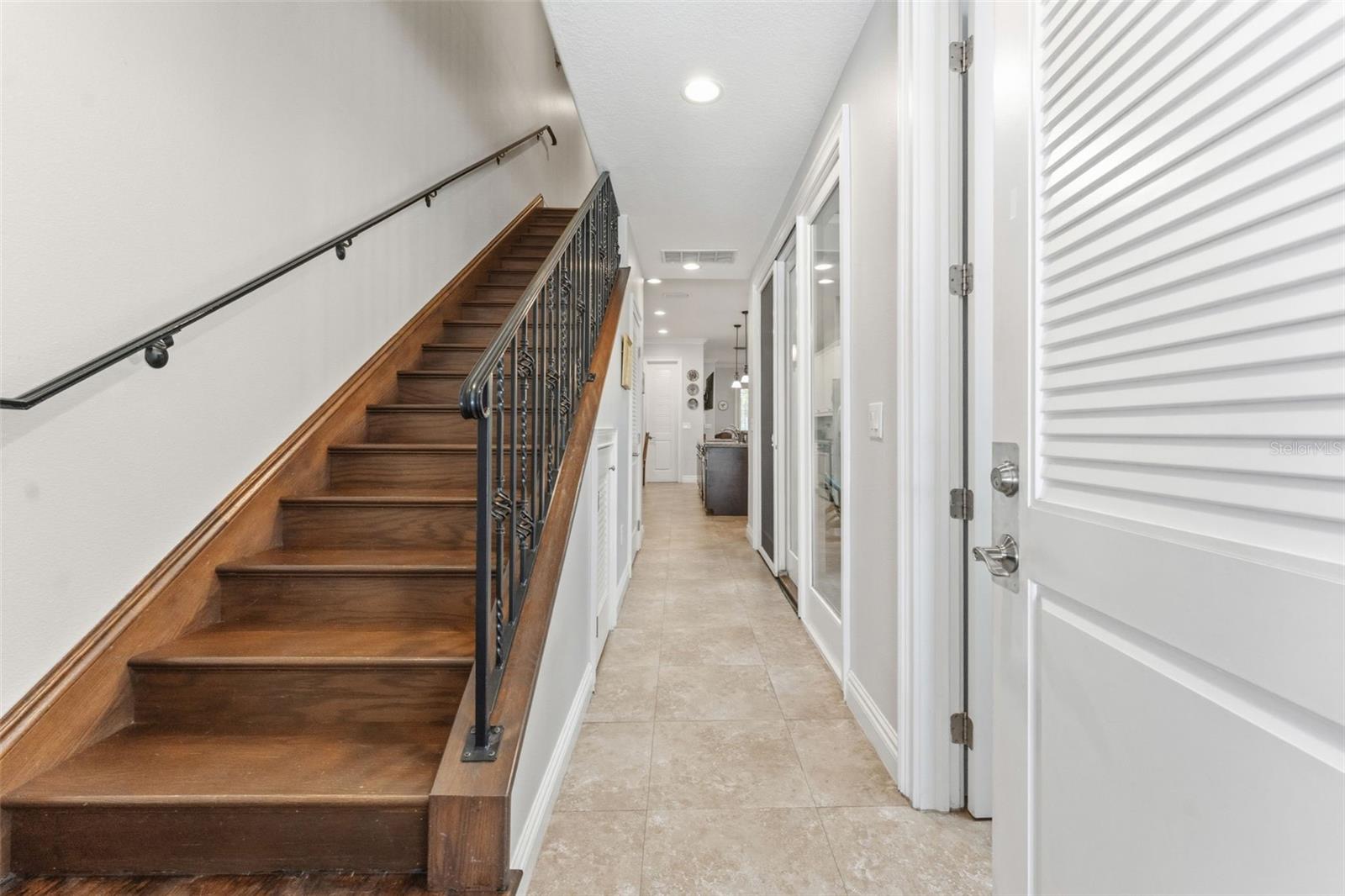 BELLAVILLA LUXURY TWNHMS - Residential