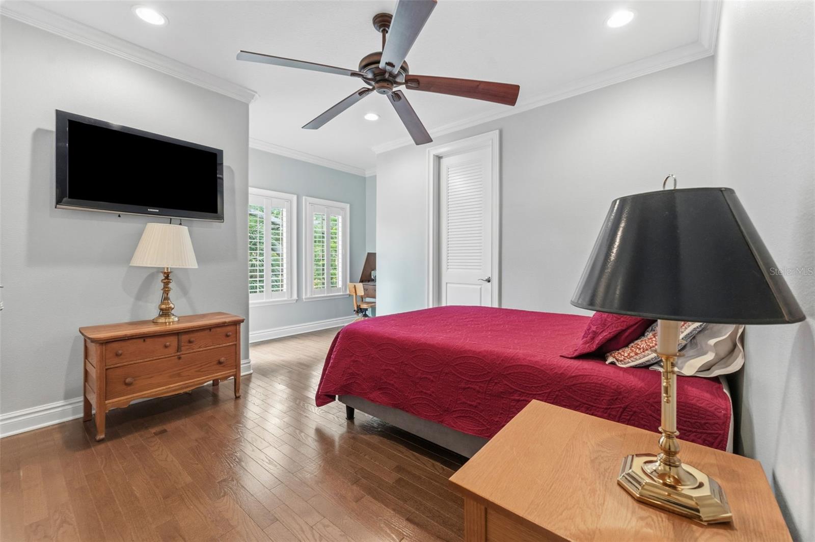 BELLAVILLA LUXURY TWNHMS - Residential