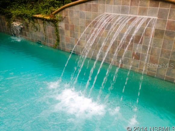 Inlet Villas - Residential