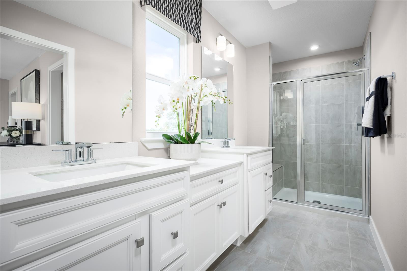 KENDALL POINTE - Residential