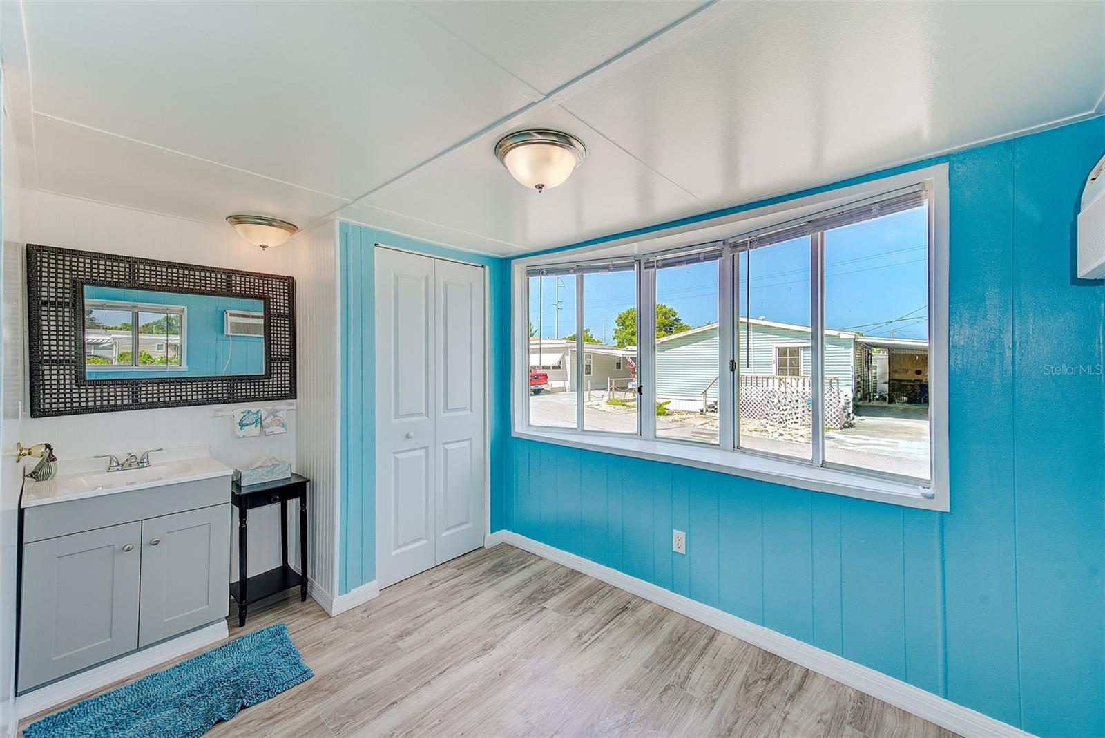 HOLIDAY VILLAGE CO-OP M/H UNREC - Residential