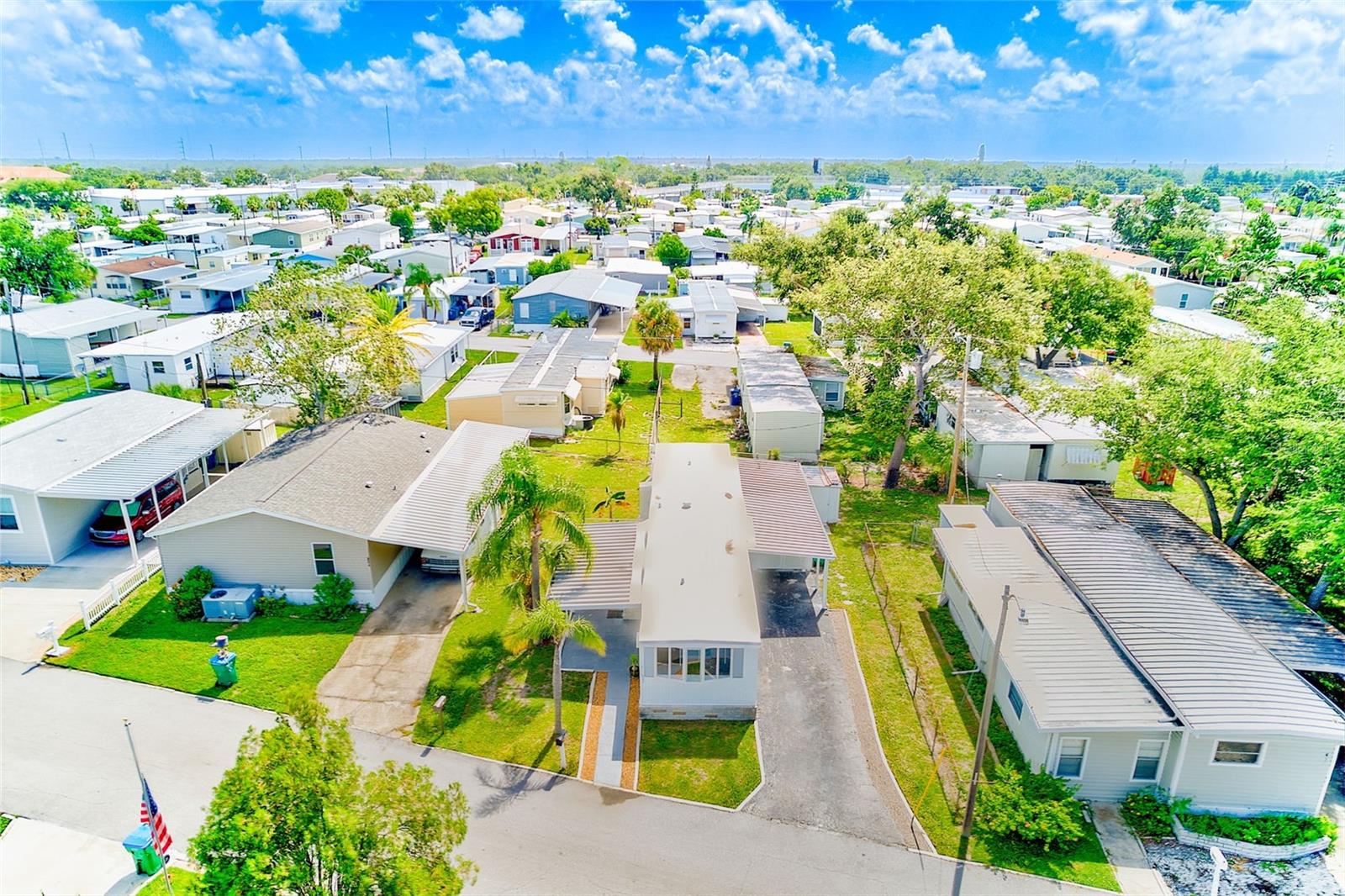 HOLIDAY VILLAGE CO-OP M/H UNREC - Residential