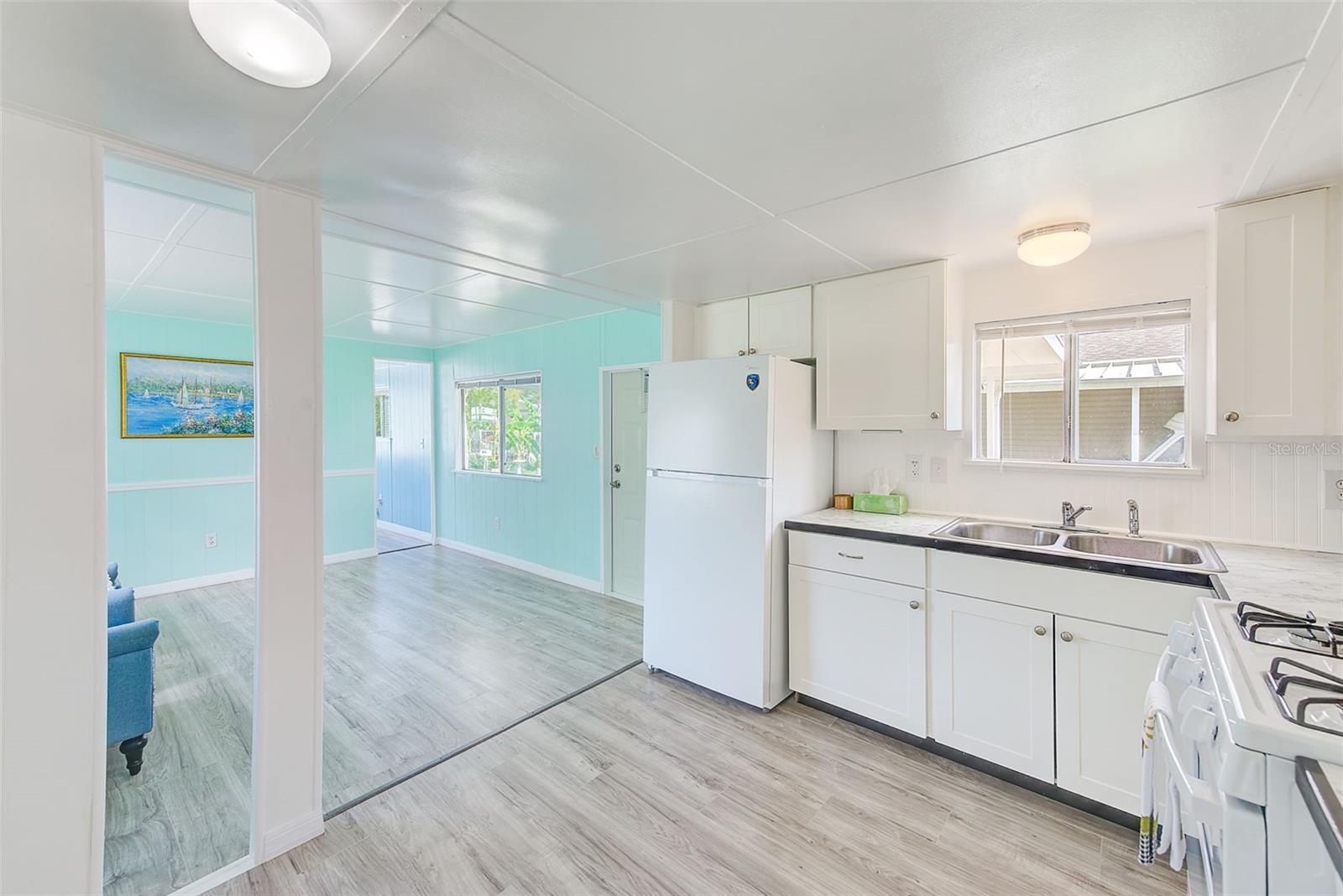 HOLIDAY VILLAGE CO-OP M/H UNREC - Residential