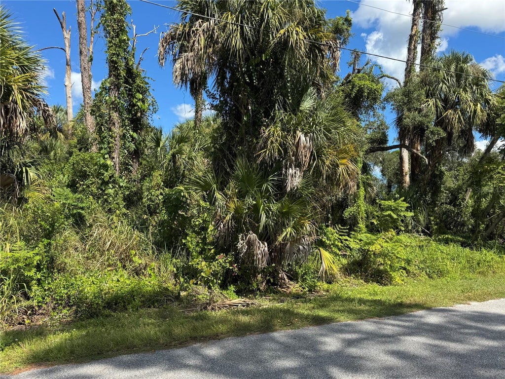 Photo of Zamita Avenue, North Port, FL 34287 (MLS # A4709632)