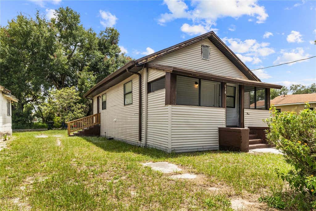 Photo of 638 W 8th Street, Lakeland, FL 33805 (MLS # TB8537371)