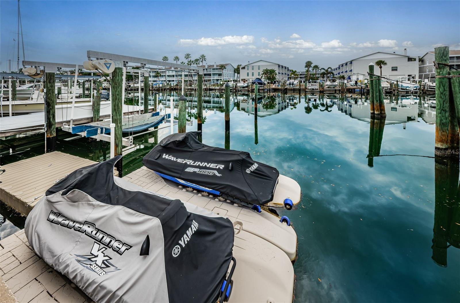 TIERRA VERDE - Residential